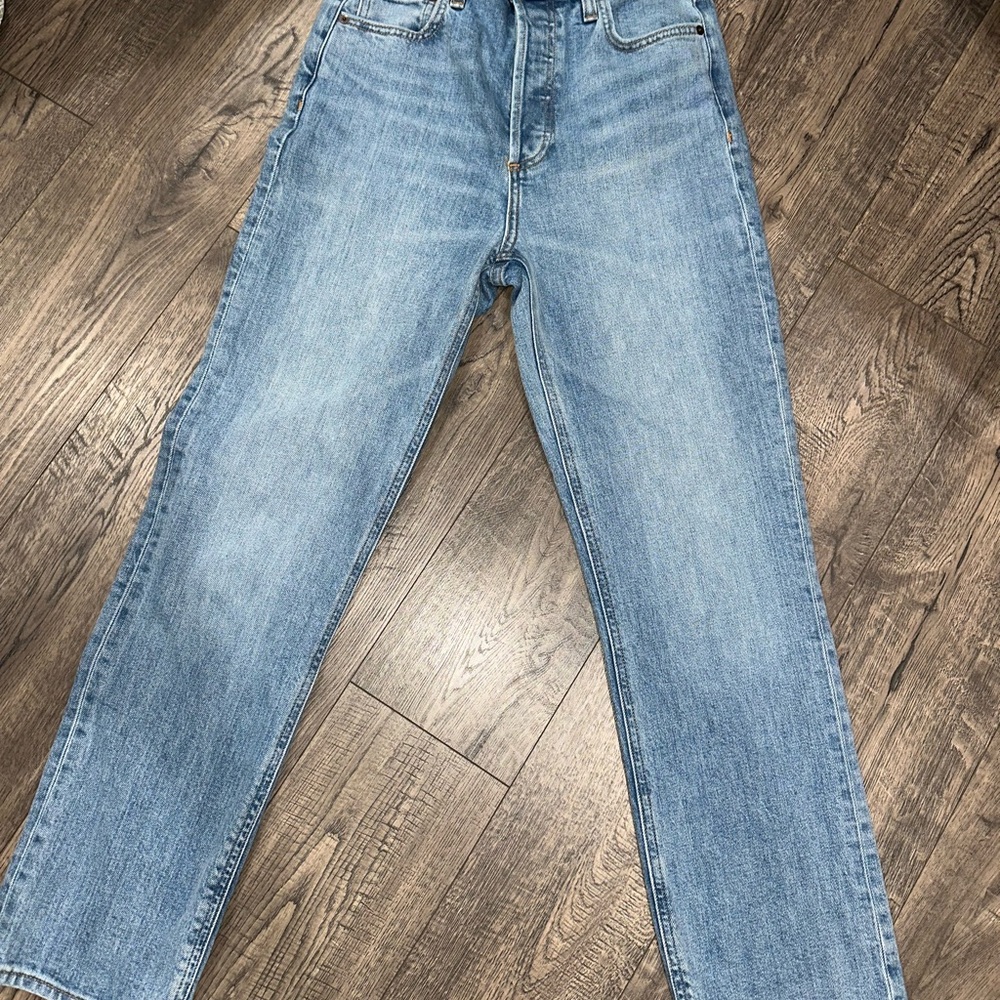Aritzia High Rise Women Jeans - Light Blue